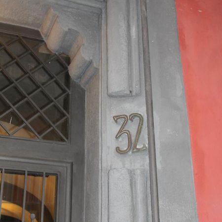 B&B Chiaia 32 Napoli Bagian luar foto