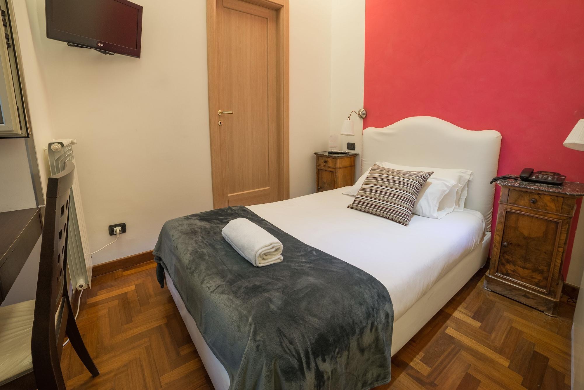 B&B Chiaia 32 Napoli Bagian luar foto